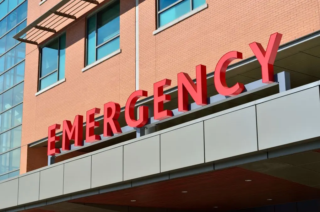 Entrée d'urgences d'un établissement de santé